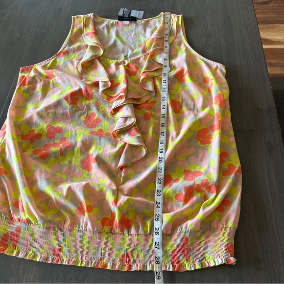 NWT Lane Bryant Tan Yellow and Pink Floral Tank Top 18 - Picture 9 of 9
